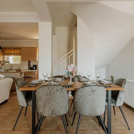 Elia House Villa *